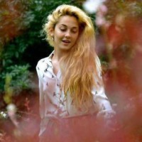 /album/mercedes-lambre/quien-es-mejor-mercedes-lambre-ludmila-o-martina-stoessel-362171-jpeg/